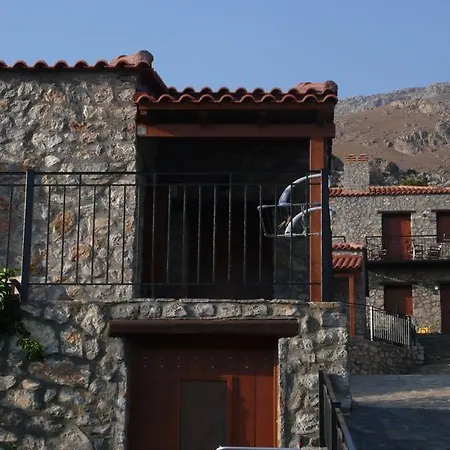 Holiday home Vrachos *